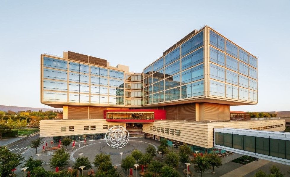 Stanford Hospital at 500 Pasteur